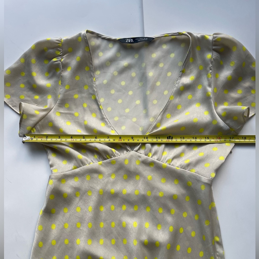ZARA Polka Dot V-Neck Midi Dress – Neutral & Neon Yellow - Picture 3 of 7